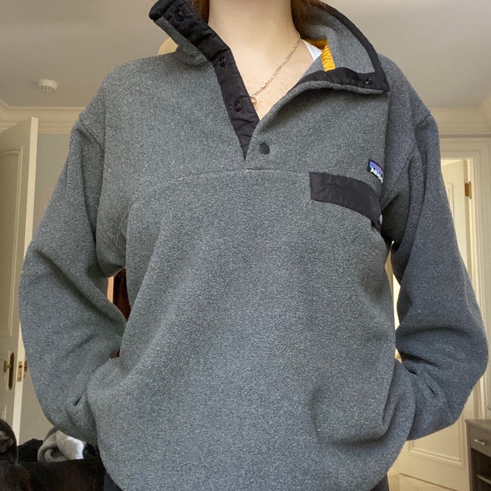Oversized Patagonia sweatshirt